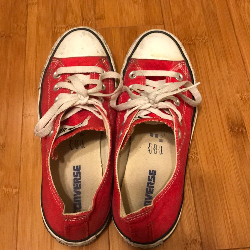 Red converse